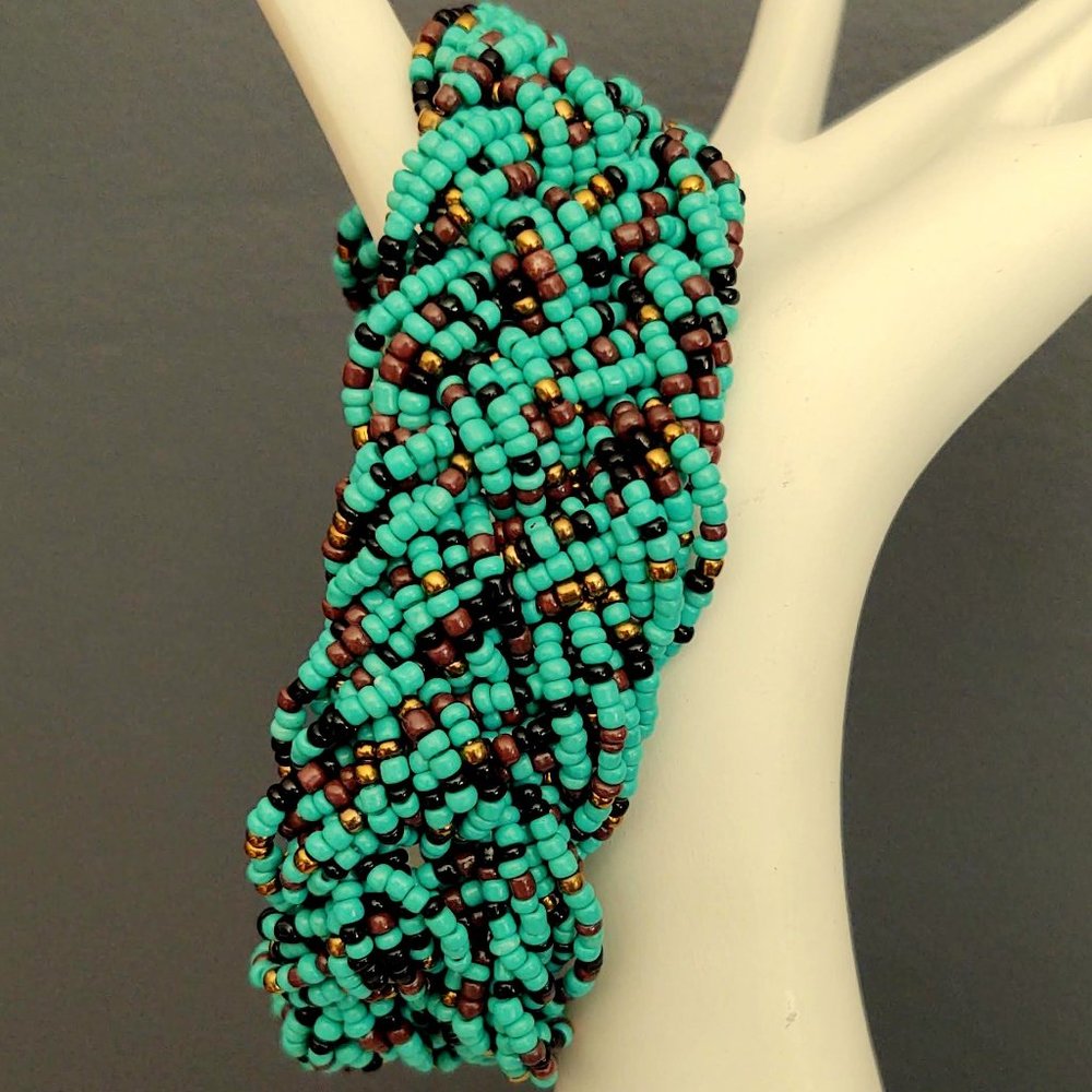 Green and shades of brown seed bead bracelet